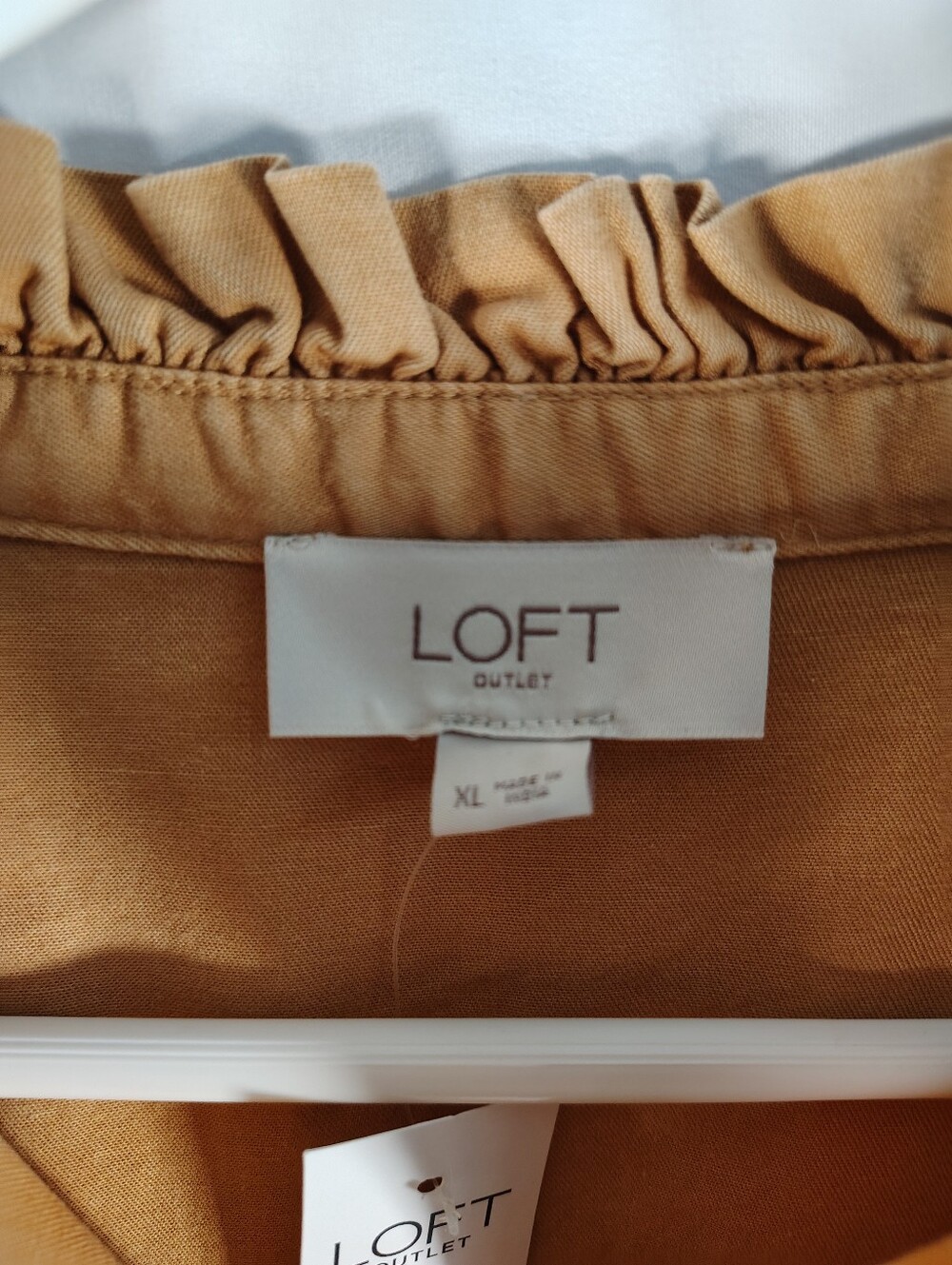 NWT LOFT Women's Ruffle Trim Button-Down Shirt - Camel Brown - Picture 3 of 7
